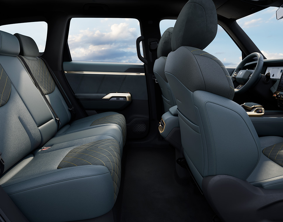 Airbags delanteros, laterales y cortinas
