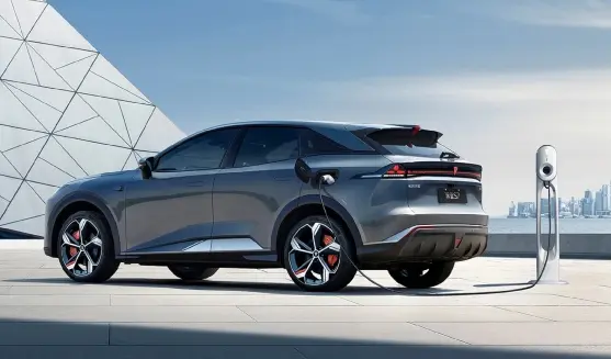 Guía completa sobre el funcionamiento de un híbrido eléctrico enchufable